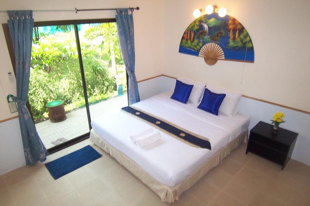 Phuket Airport Overnight Hotel Nai Yang Екстер'єр фото